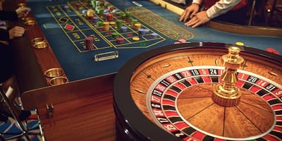 Live Casino Experience - Real-time Dealer Interface
